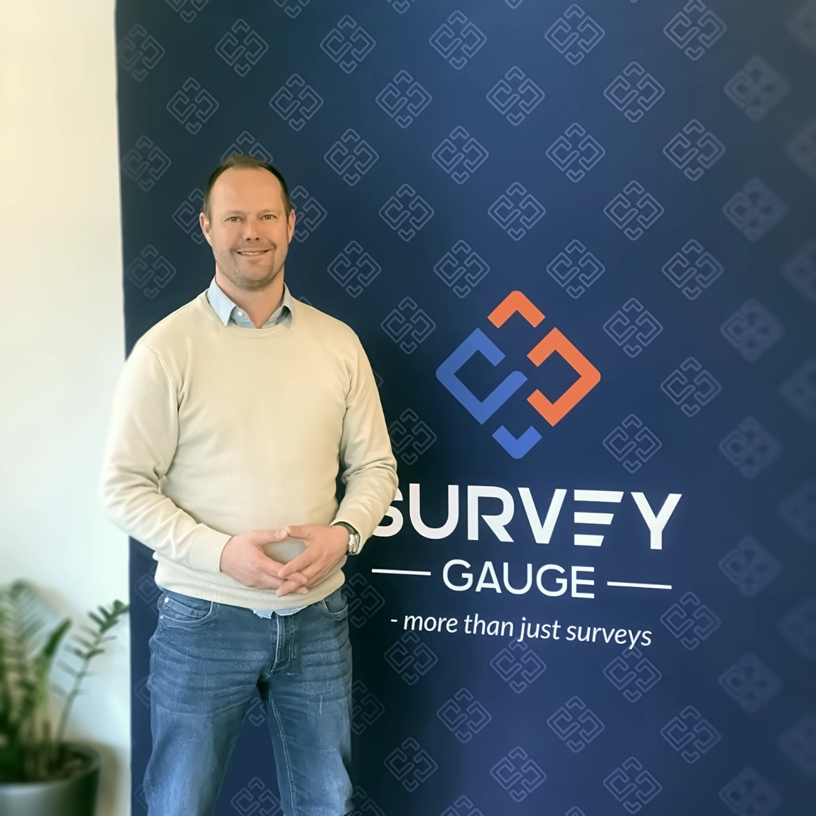 Martin Bruun Conradsen – Strategisk CX-rådgivning hos SurveyGauge